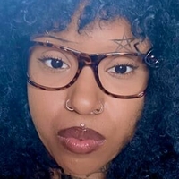 Мис Спуки Голи