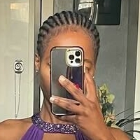 МитчумТаня Голи