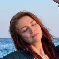 Нанси Новикова Голи