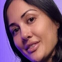 официална Пейдж Паркър Голи
