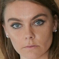 Пайпър Хобънз Голи