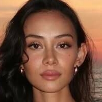 Сара Кобаяши Голи