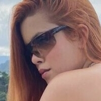 Сативагърл Голи