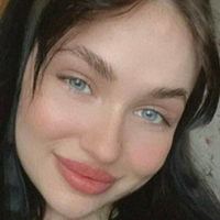 Селена Милс Голи