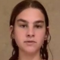 Пикантното момиче121 Голи