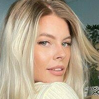 разлято мляко Голи