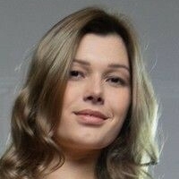 Стефания Бити Голи