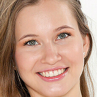 Стела Стар Голи