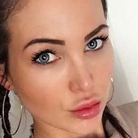 Стефани Джеймс Голи