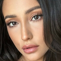 СуитиЖасмин Голи