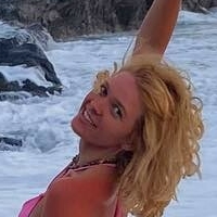 ТилаРоуз Голи