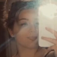 селянин момиче Голи