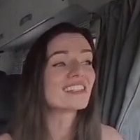 Тори Делури Голи