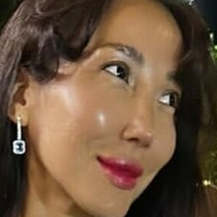 Уля Съни Голи