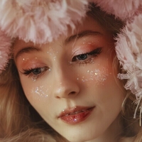 Ваня Ягни Голи