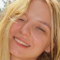 Яна Зенина Голи